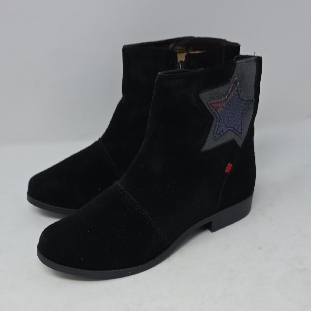 Marc Joseph Kids Black Boots with Star Accent Girls Size 4
